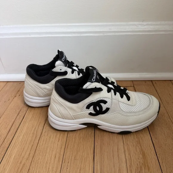 HTF Chanel Rev Sneakers in White and Black US 6 Womens - Picture 1 of 9